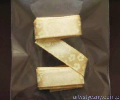 Tasiemka Wstążka Satynowa- Kremowa w Kwiatki nr 14