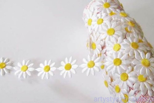 Aplikacje FANTAZJA Białe Margaretki ~ 20 szt