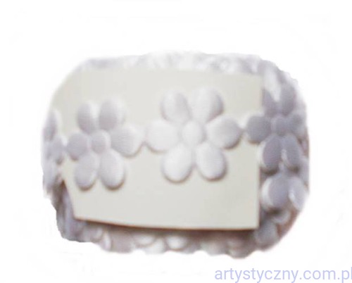 Aplikacje Satynowe Nagietki Kwiatki 50 szt Białe